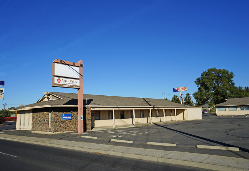 3803 W Nob Hill Blvd, Yakima, WA for sale - Building Photo - Image 1 of 1