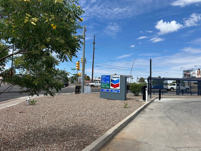 3602–3630 N Oracle Rd, Tucson, AZ portfolio of 3 properties for sale on LoopNet.com - Building Photo - Image 3 of 10