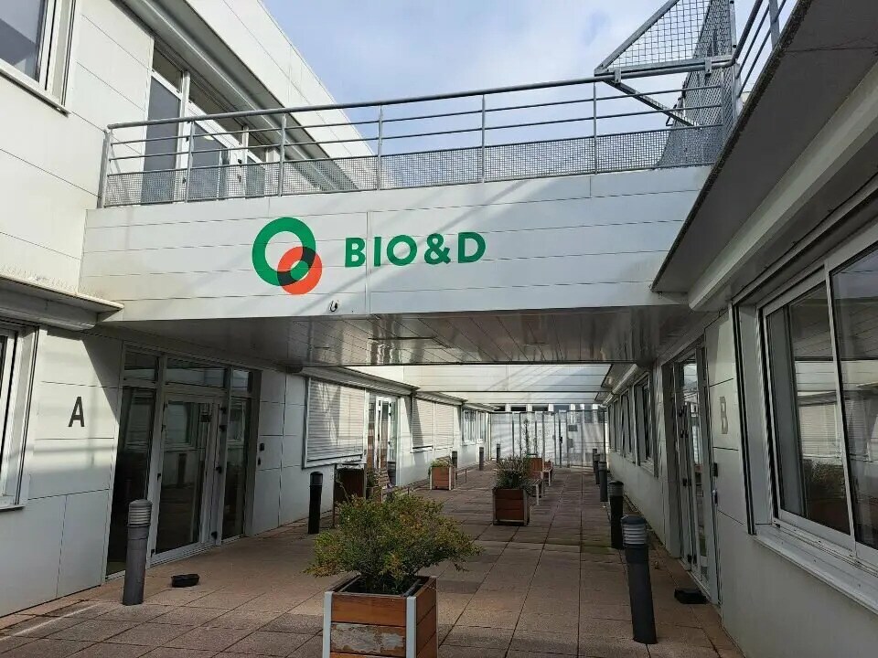 Office in Créteil for lease Building Photo- Image 1 of 4