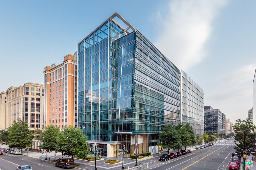 1050 K St NW, Washington, DC for lease - Building Photo - Image 1 of 12