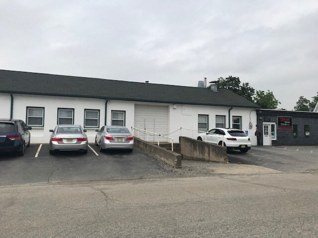 7 E Garden Pl, Pompton Plains, NJ for sale Primary Photo- Image 1 of 1