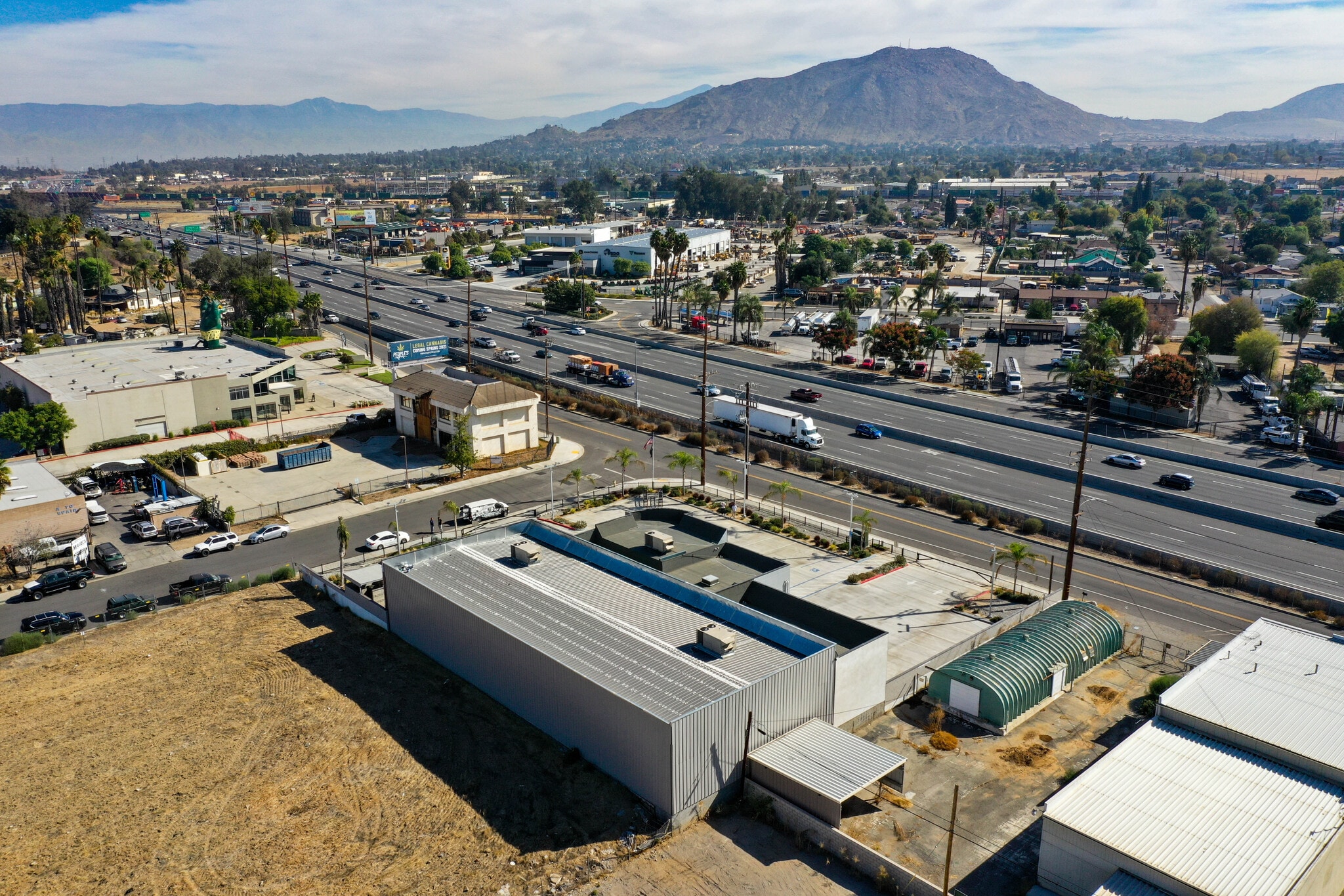 183 W La Cadena Dr, Riverside, CA 92501 Retail for Lease