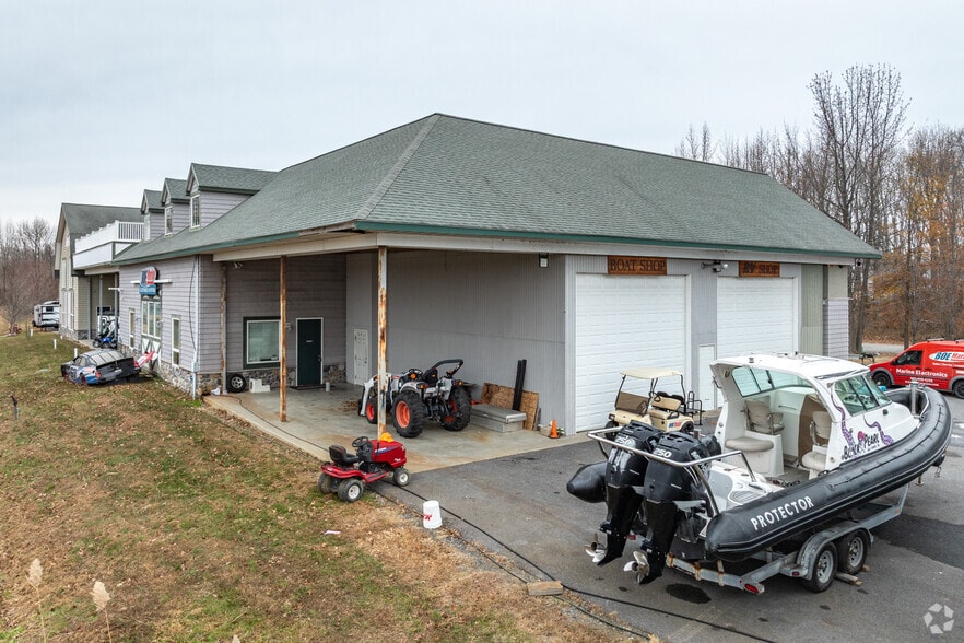 325 Cleat St, Stevensville, MD for sale - Building Photo - Image 3 of 4