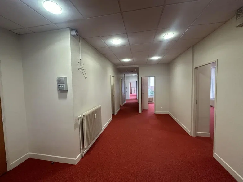 Multifamily in Chartres for sale - Interior Photo - Image 2 of 9