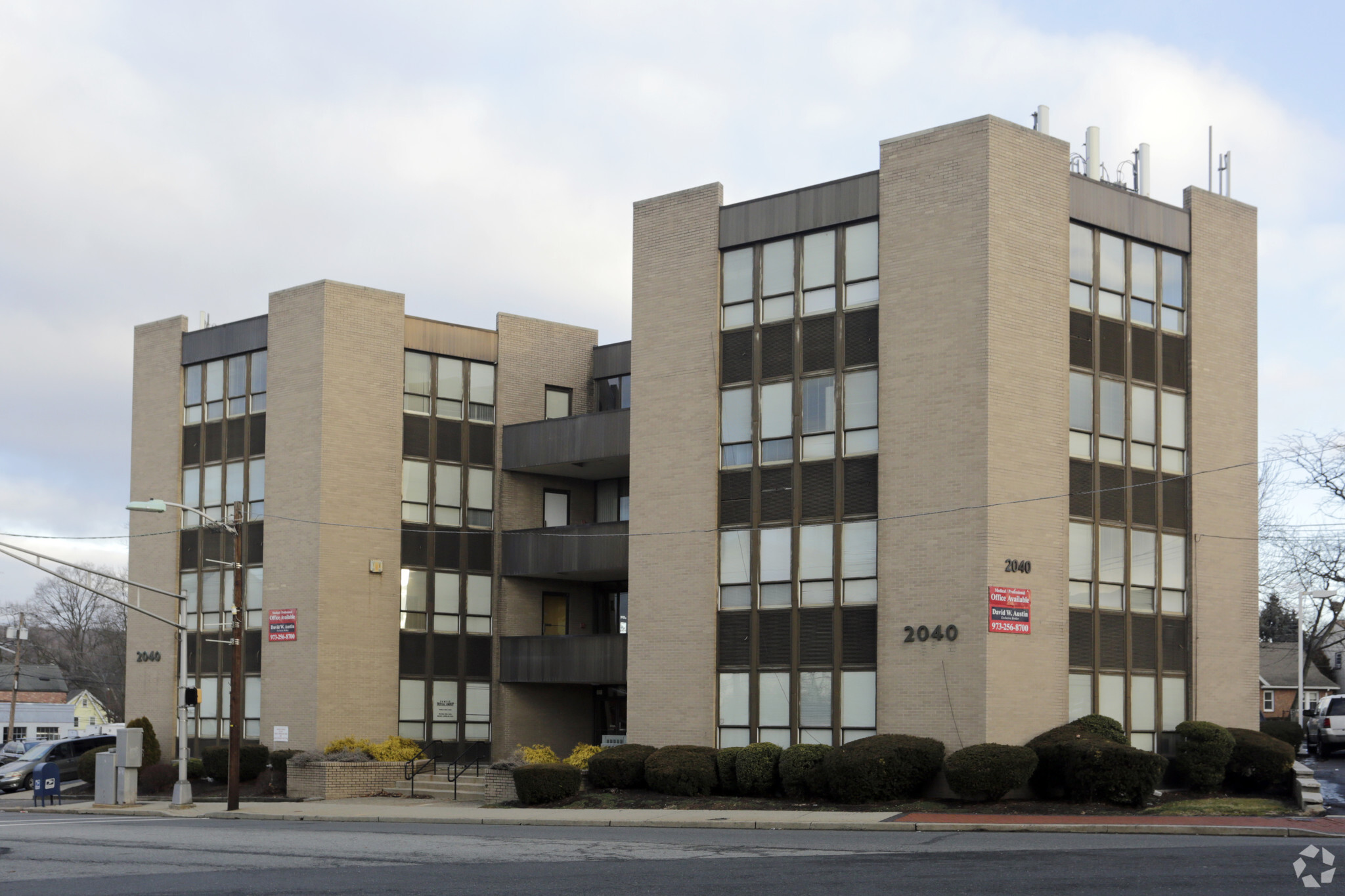 2040 Millburn Ave, Maplewood, NJ for lease Primary Photo- Image 1 of 10