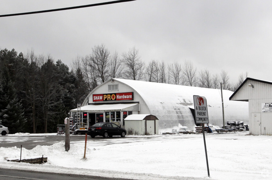 533 Pefferlaw Rd, Georgina, ON for lease - Building Photo - Image 1 of 2