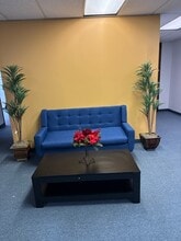 200 New Stine Rd, Bakersfield, CA for lease Interior Photo- Image 2 of 7