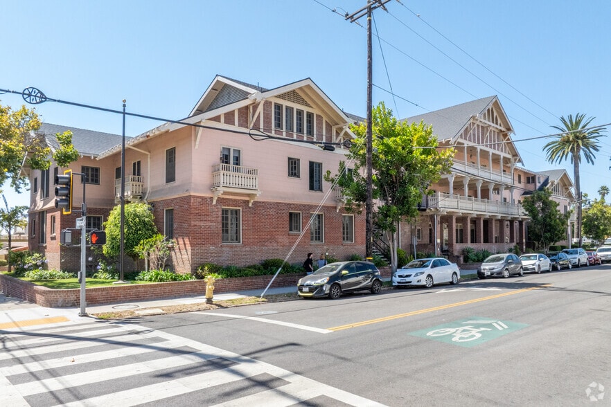 105 W Sola St, Santa Barbara, CA for sale - Primary Photo - Image 1 of 3