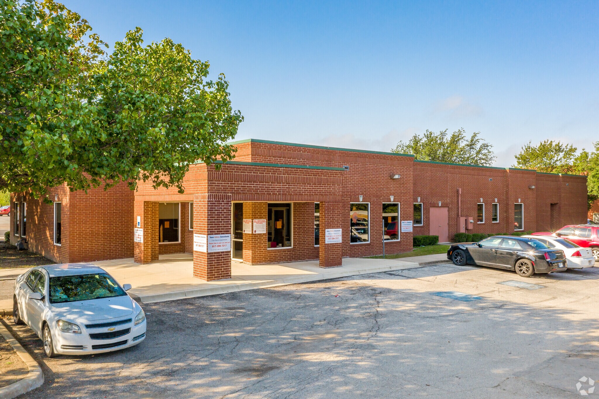 950 W Magnolia Ave, Fort Worth, TX 76104