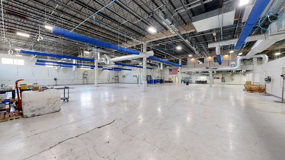 612-616 Dwight St, Springfield, MA for lease - Matterport 3D Scan - Image 3 of 23