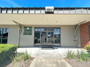 236 Garden St, Pensacola, FL for lease Building Photo- Image 1 of 12