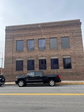 201 W Market St, Kingsport, TN for lease Building Photo- Image 2 of 5