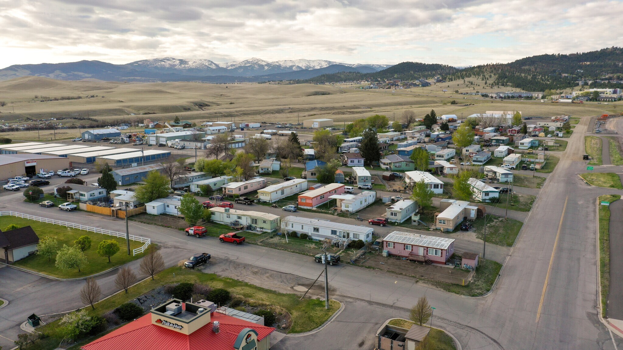 2995 Prospect Ave, Helena, MT 59601 - Golden Estates Rentals | LoopNet