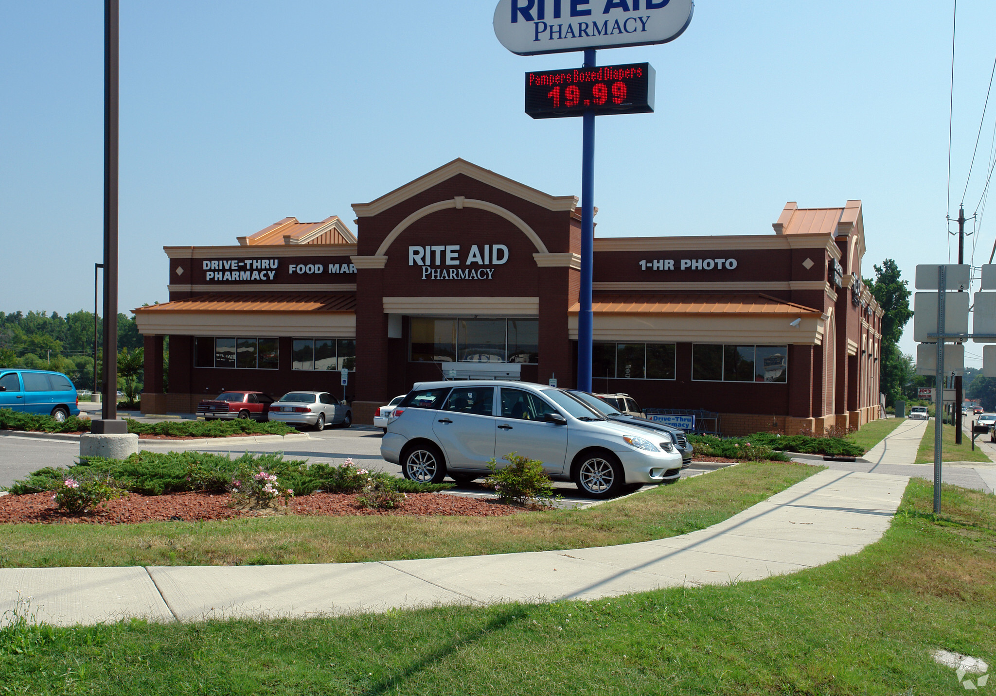 1728 S Madison St, Whiteville, NC for sale Primary Photo- Image 1 of 1