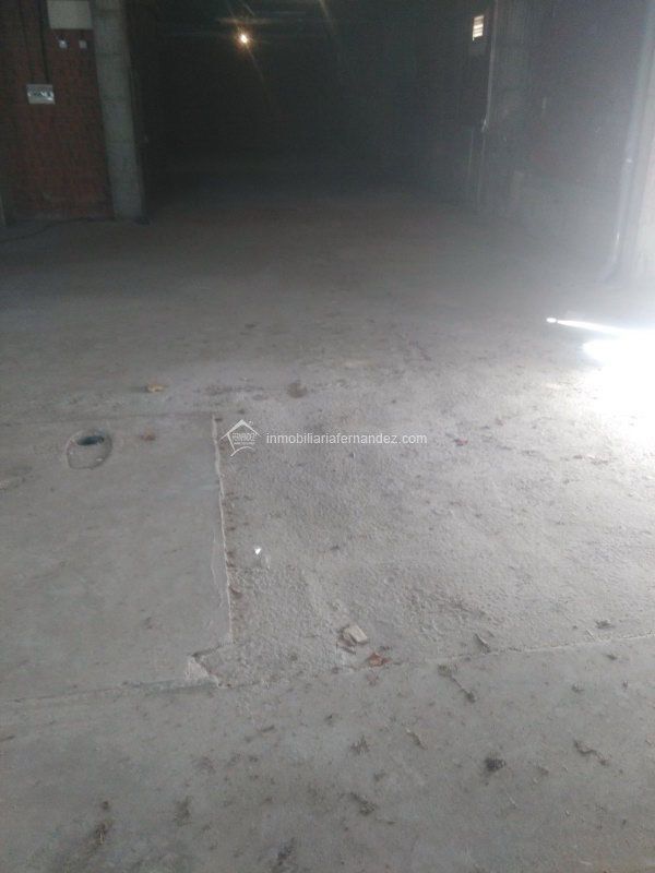 Retail in Cáceres for lease Building Photo- Image 1 of 9