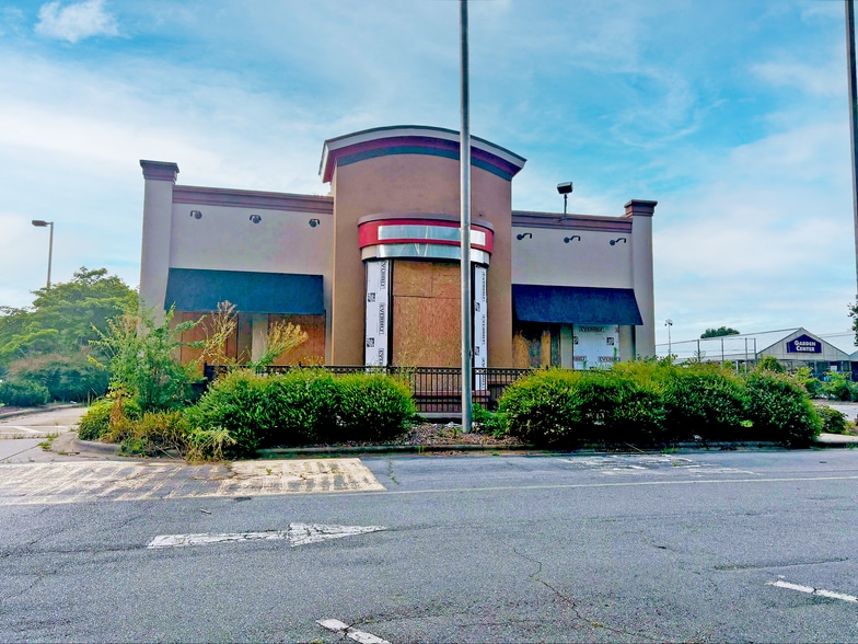 3350 E Franklin Blvd, Gastonia, NC for sale - Building Photo - Image 2 of 7