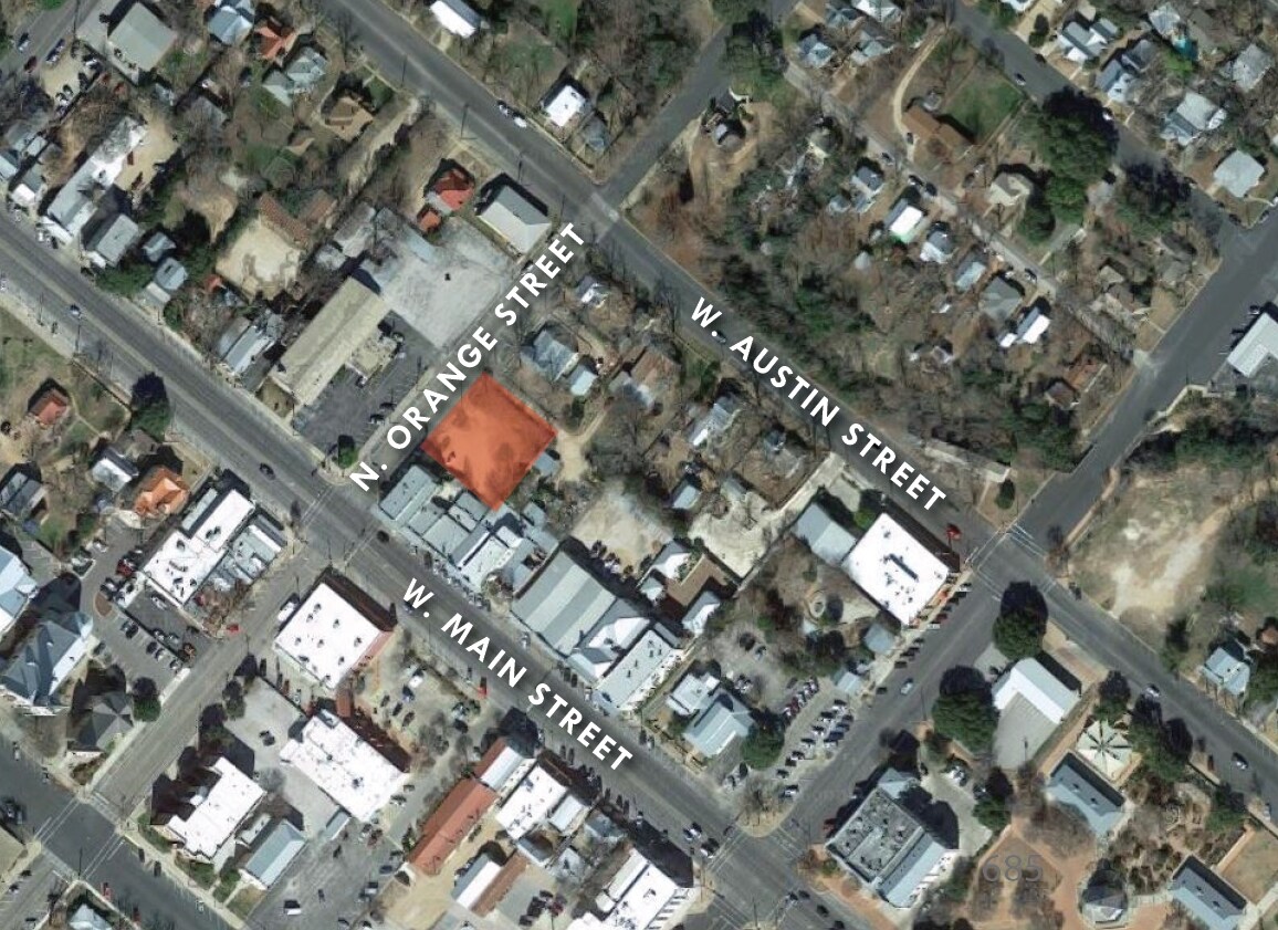 105 N Orange St, Fredericksburg, TX for sale Primary Photo- Image 1 of 1