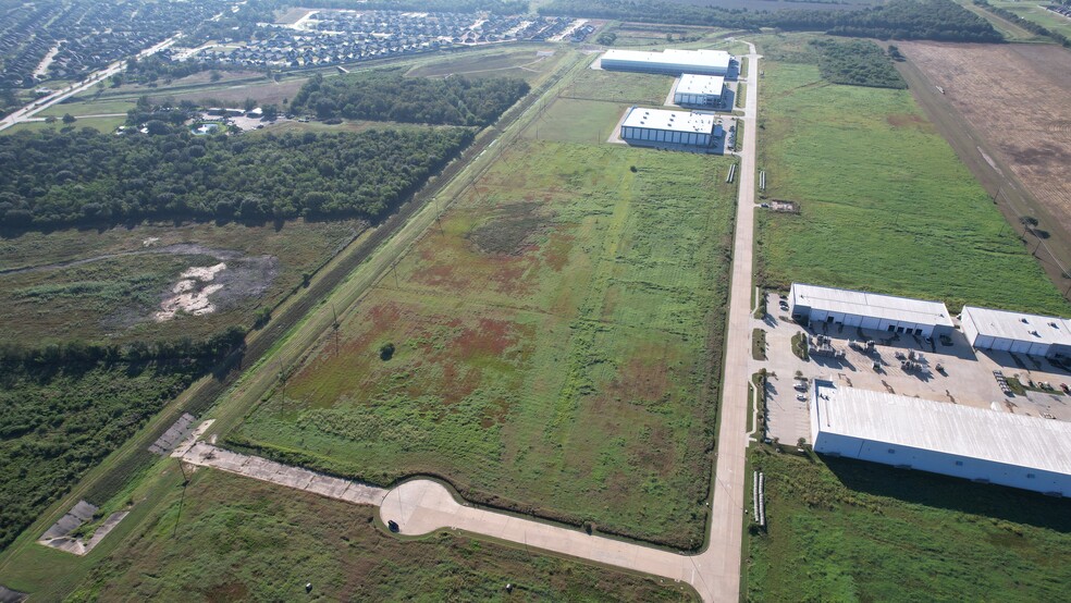 0 Business Park Dr, Rosenberg, TX for sale - Building Photo - Image 3 of 4