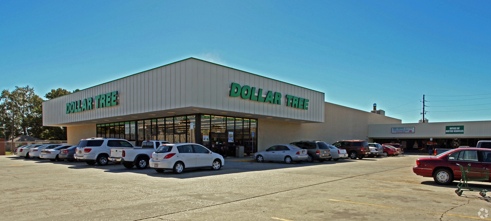 1906-1918 E Judge Perez Dr, Chalmette, LA for lease Primary Photo- Image 1 of 10