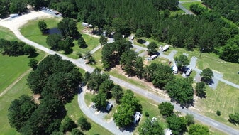 RV Park Mac Thompson Rd - Campground
