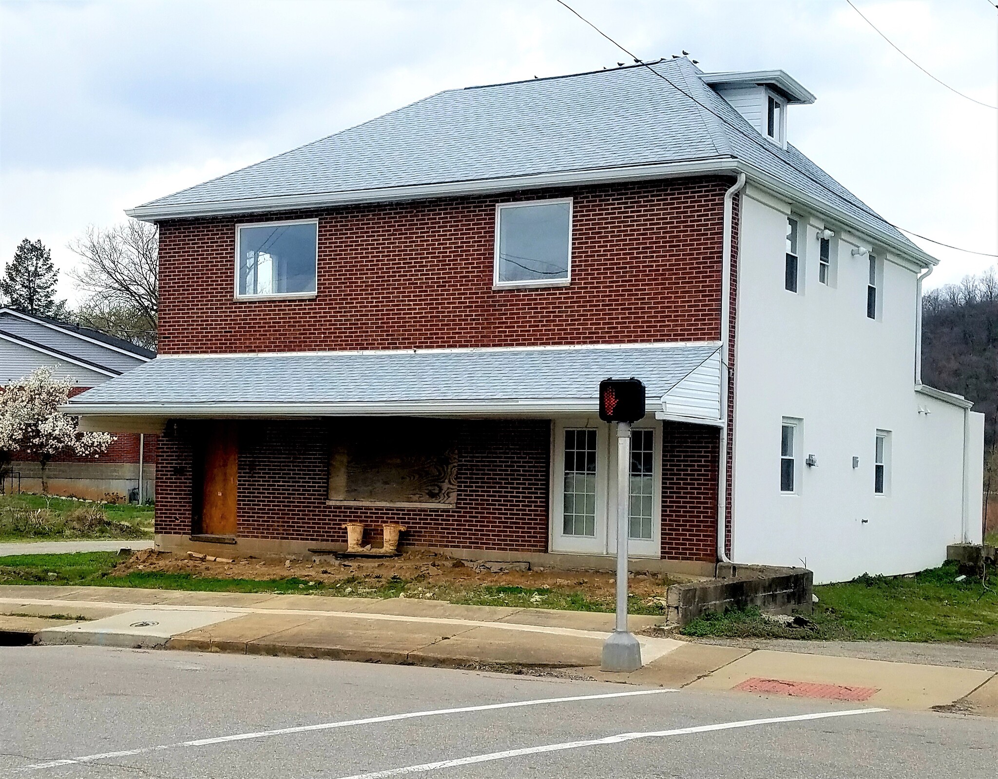 800-802 Elm St, Ludlow, KY for sale Building Photo- Image 1 of 2