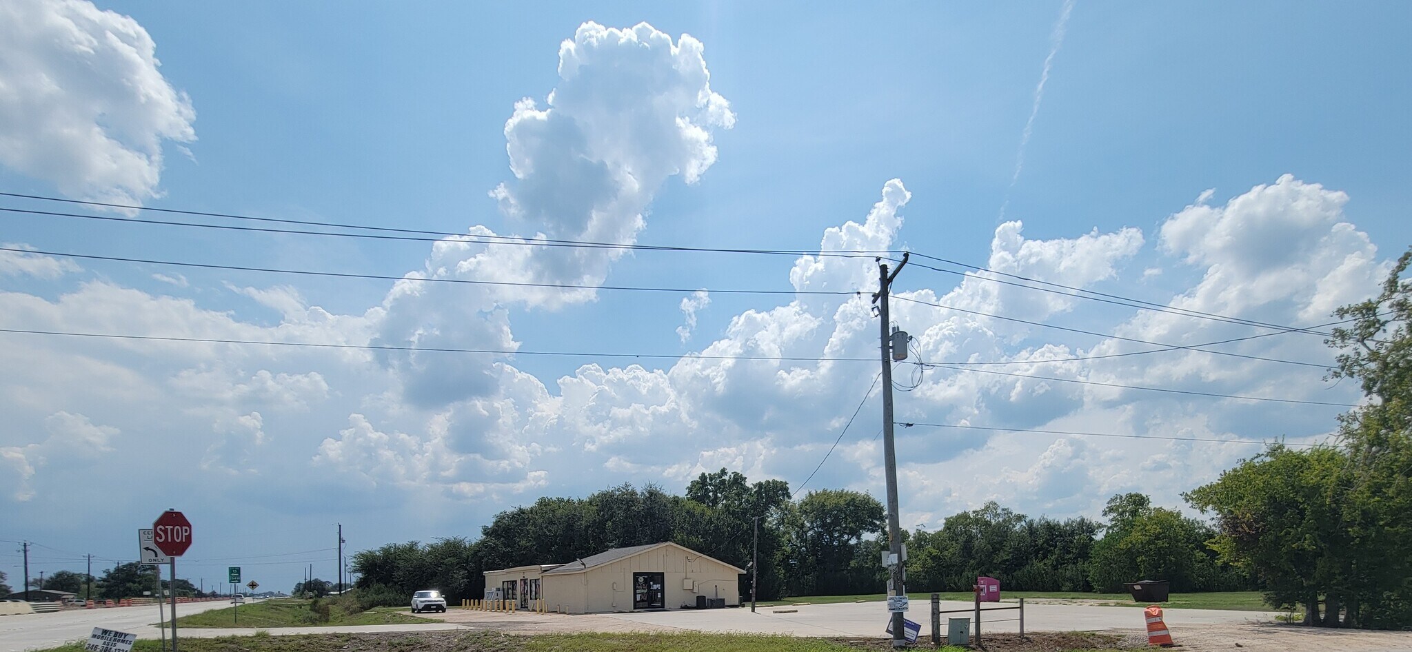 23608 Tx-36, Damon, TX for sale Primary Photo- Image 1 of 13