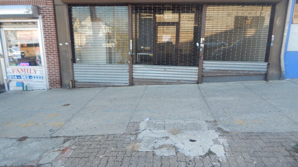 352 Riverdale Deli Yonkers Deli Delivery