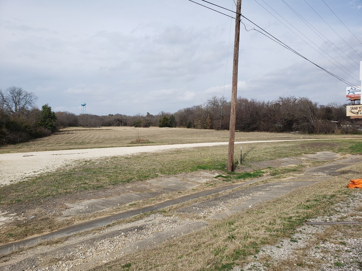 100 E Highway 67, Keene, TX 76059