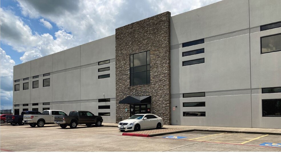 865 S Business Park Dr, Port Arthur, TX for lease - Building Photo - Image 2 of 5