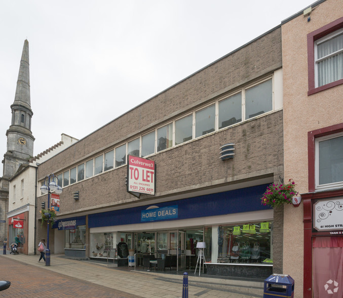 61-71 High St, Dunfermline for lease - Primary Photo - Image 1 of 3