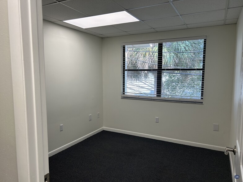 122 4th Ave, Indialantic, FL for lease - Building Photo - Image 2 of 6