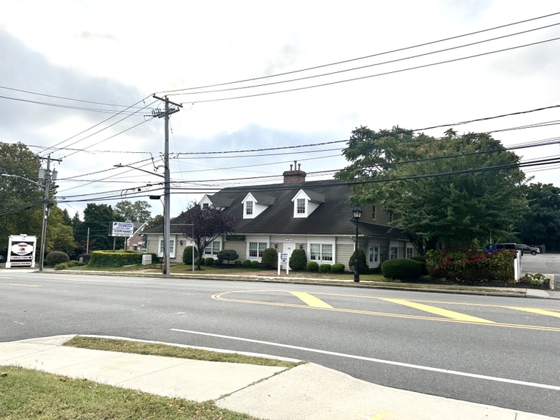 36 Route 25A, Setauket, NY for lease - Building Photo - Image 1 of 14