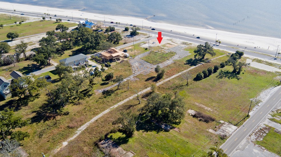 830 BEACH Dr, Gulfport, MS for sale - Other - Image 2 of 6