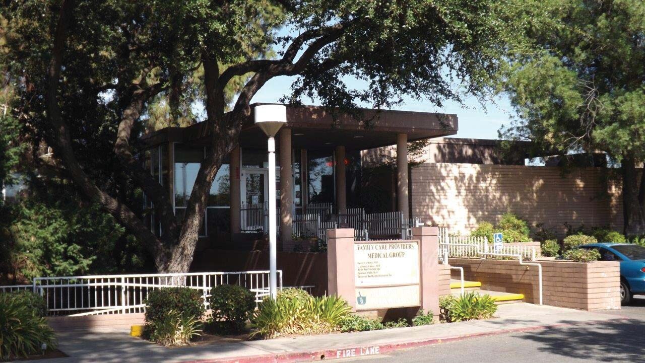 1300 N Fresno St, Fresno, CA for lease Building Photo- Image 1 of 6