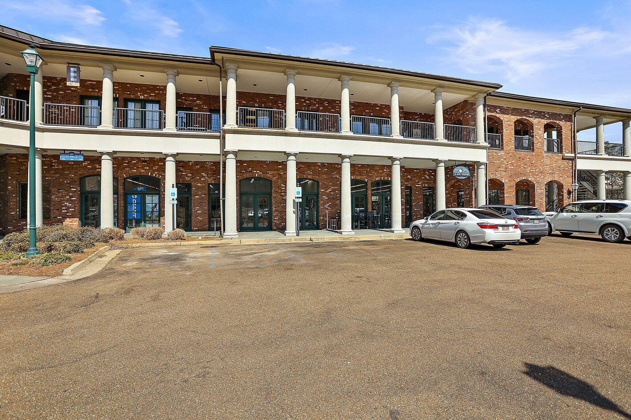 113115 W Jackson Ave, Ridgeland, MS 39157 Olde Towne