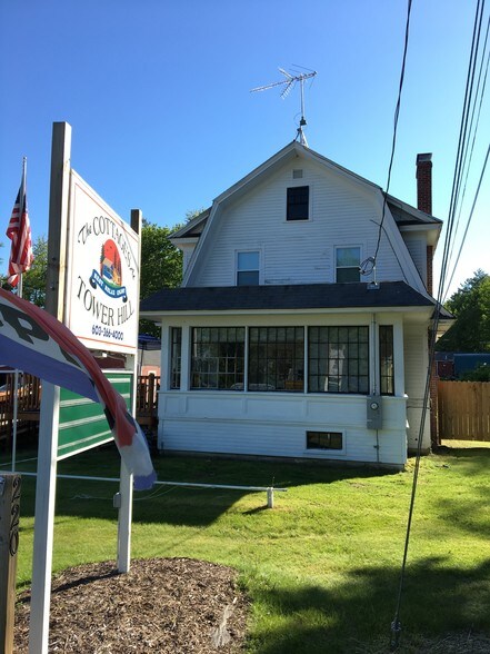 210 Endicott St N, Laconia, NH for sale - Building Photo - Image 1 of 1