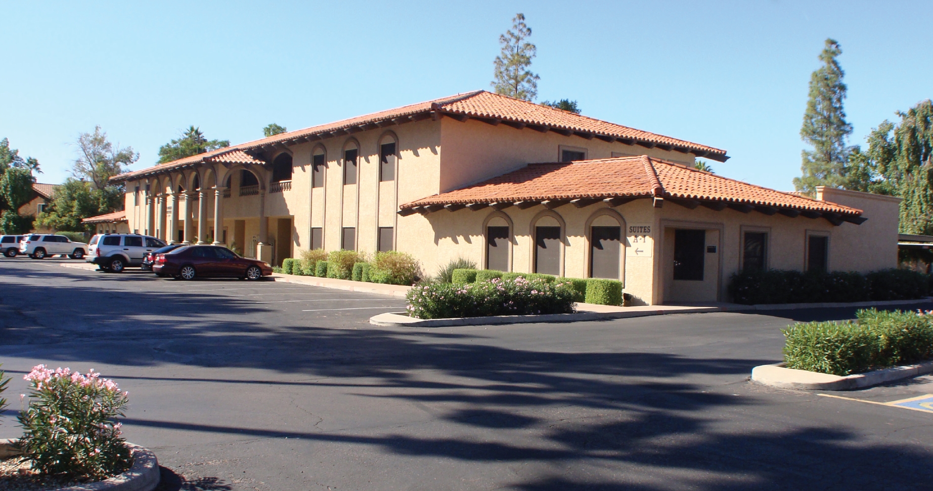 1400 N Gilbert Rd, Gilbert, AZ for lease Building Photo- Image 1 of 7