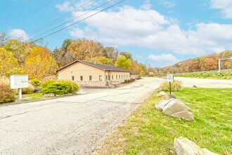 1600 Wildlife Lodge Rd, Lower Burrell, PA for lease Interior Photo- Image 2 of 34