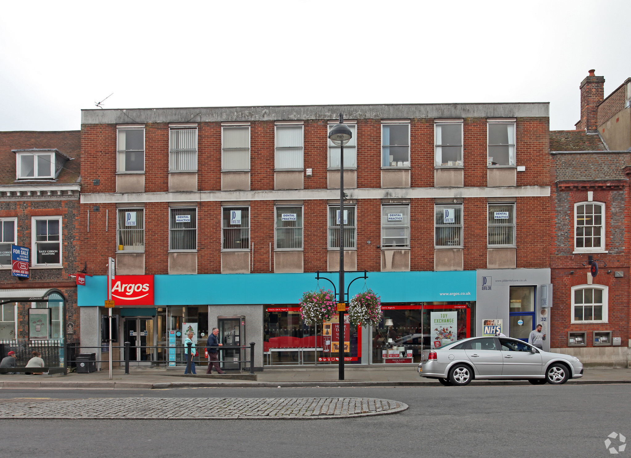 31-32 High St, High Wycombe for sale Building Photo- Image 1 of 1