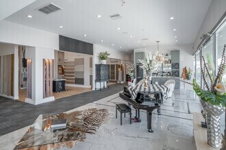 565 N Tustin St, Orange, CA for lease Interior Photo- Image 2 of 27