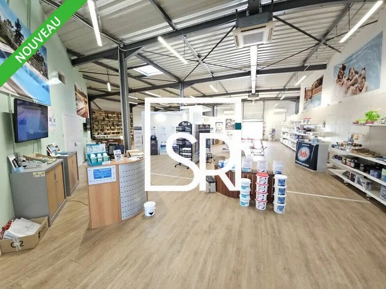 Retail in Aubière for lease - Building Photo - Image 3 of 10