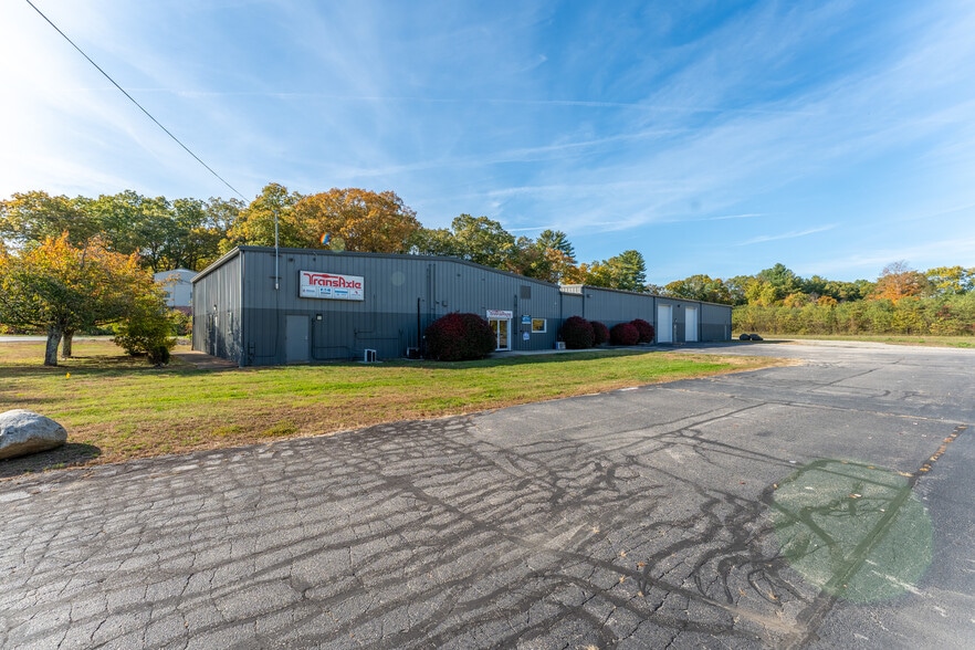 429 Lake Rd, Killingly, CT for sale - Building Photo - Image 3 of 21