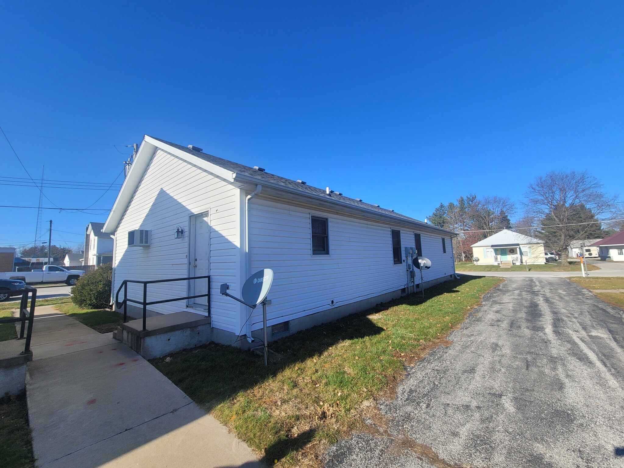 115 N Arbitary St, Roseville, IL 61473 Roseville Senior Apartments