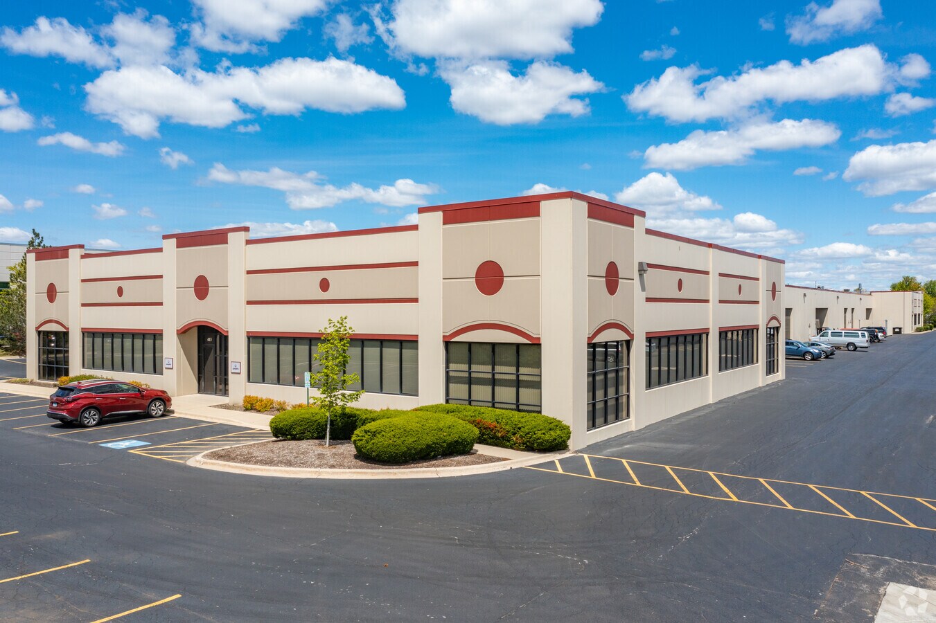 2541 Technology Dr, Elgin, IL 60124 Building 4