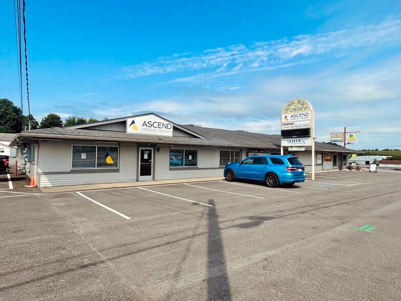 712 Ekastown Rd, Sarver, PA 16055