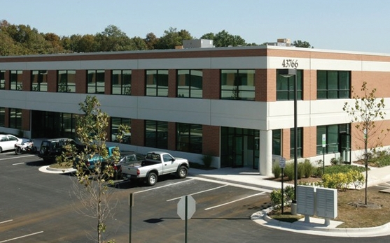 43766 Trade Center Pl, Dulles, VA for lease - Building Photo - Image 3 of 4