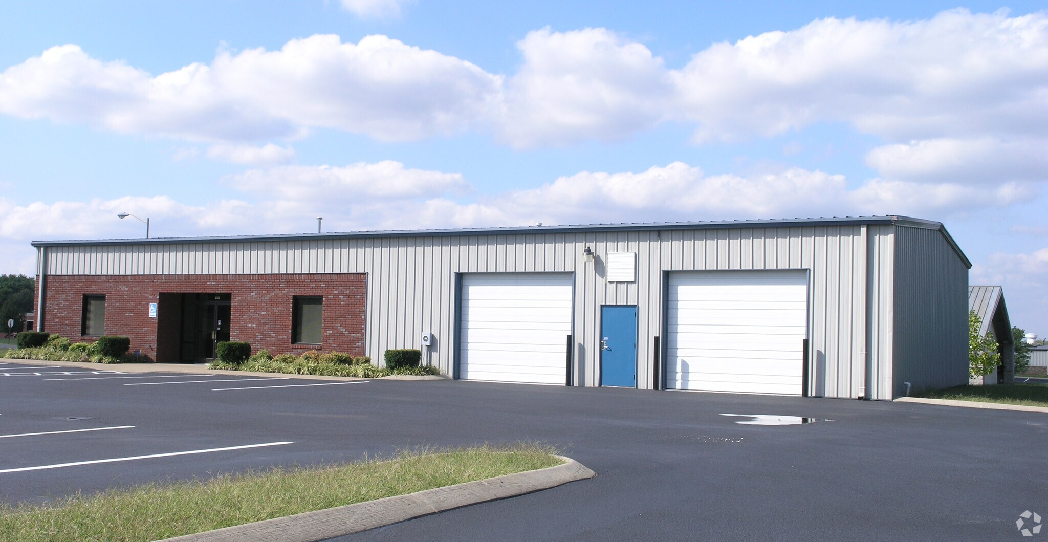 2325 Southpark Dr, Murfreesboro, TN for sale Building Photo- Image 1 of 1