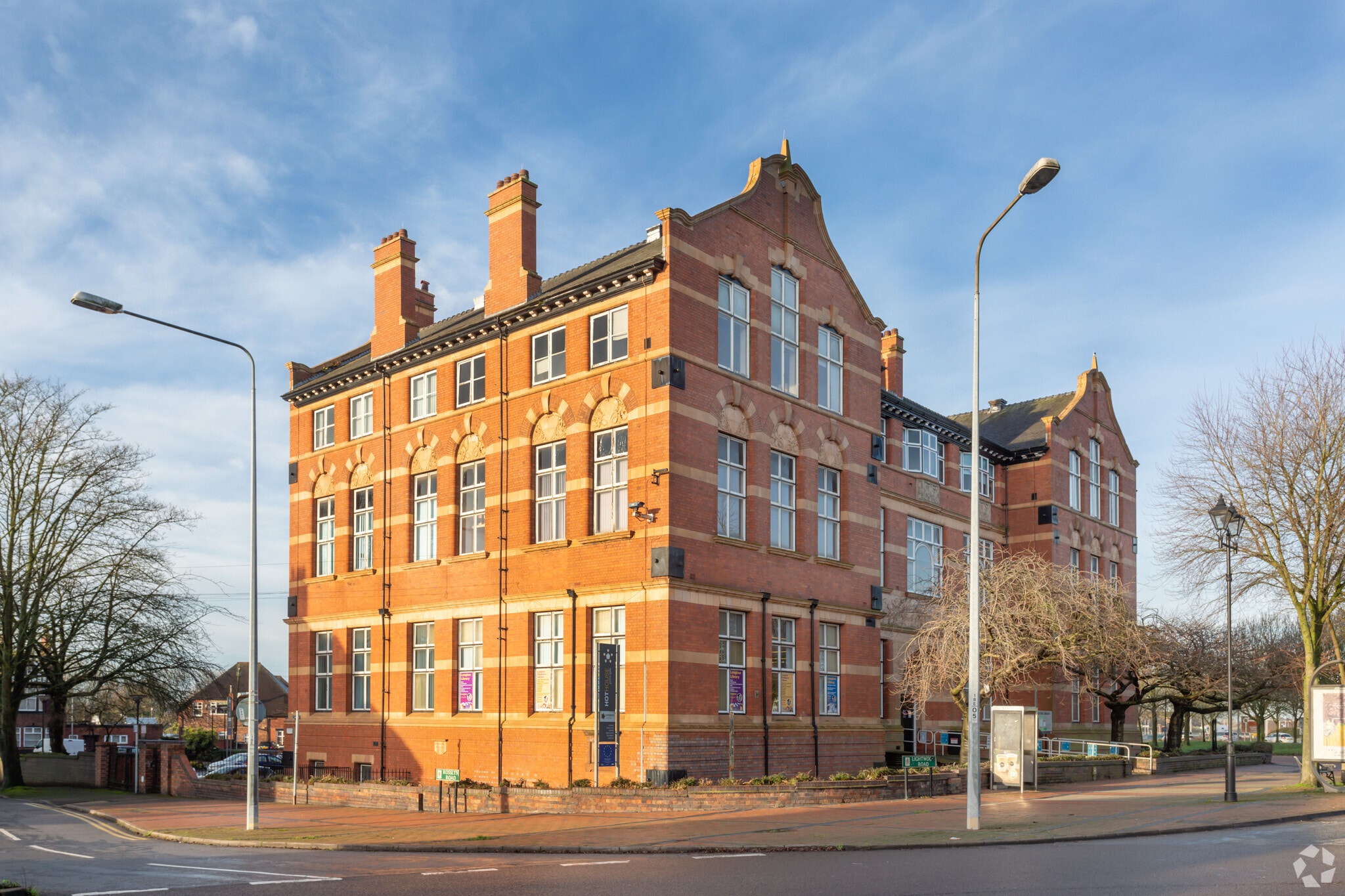 Sutherland Institute, Lightwood Rd, Stoke On Trent for sale Primary Photo- Image 1 of 1
