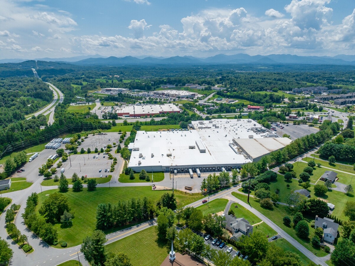 108 Monticello Rd, Weaverville, NC 28787 Park 108