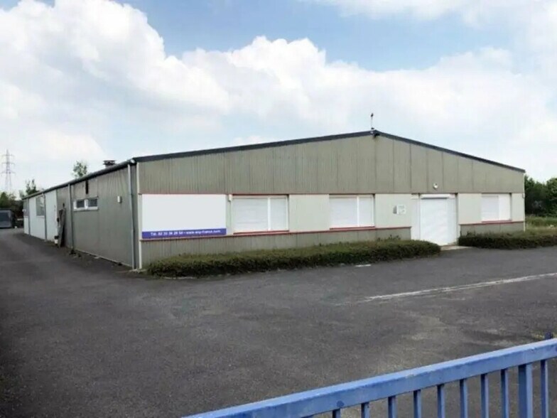 Flex in Argentan for lease - Building Photo - Image 1 of 2